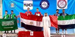 منتخب
      الدراجات
      يتوج
      بلقب
      البطولة
      العربية
      برصيد
      44
      ميدالية
      (صور)