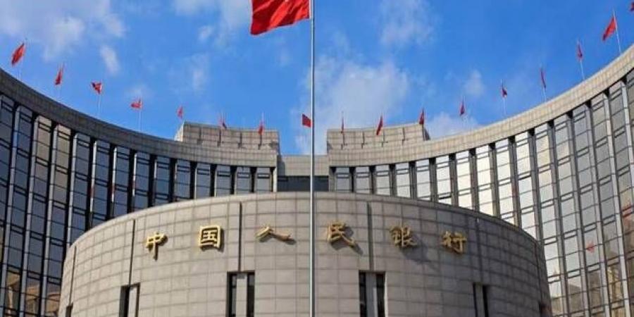 "المركزي"
      الصيني
      يضخ
      سيولة
      في
      النظام
      المصرفي
      بملياري
      يوان