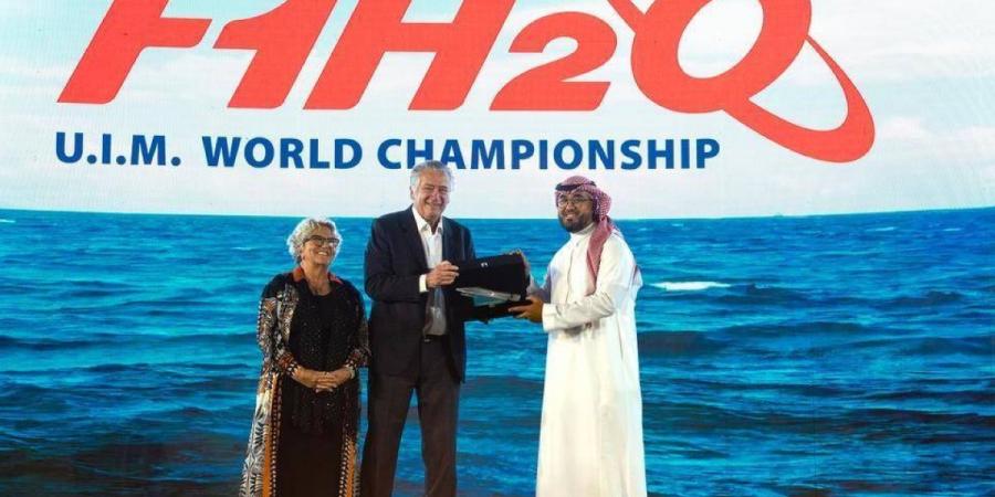 جدة تتوج كأفضل منظم جديد في تاريخ سباقات الزوارق السريعة