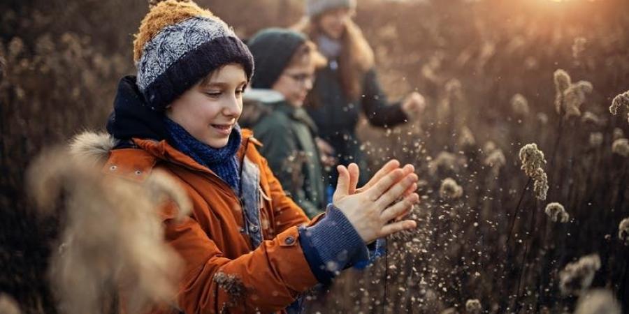 هل "النظافة الفائقة" مضرة للأطفال؟.. دراسة حديثة "تكشف مفاجأة"